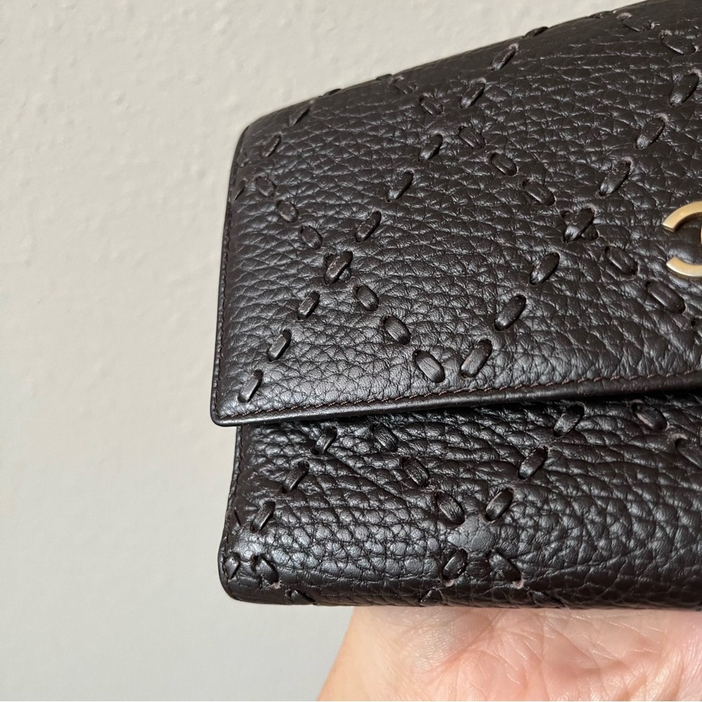 VINTAGE CHANEL Dark Brown Genuine Leather Clutch Wallet with Gold Logo - Picture 3 of 12
